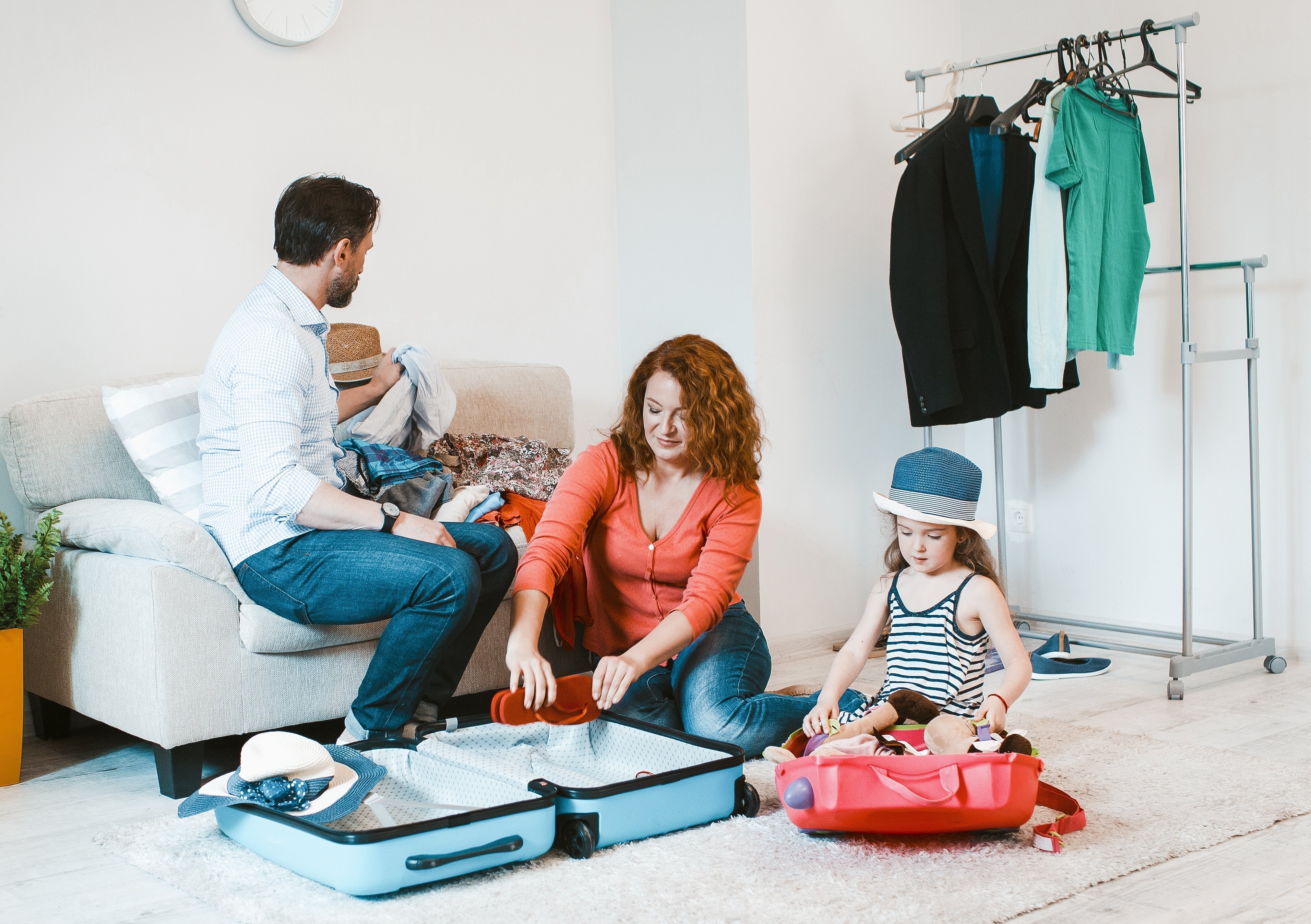Vacances d'été sereines : pourquoi ThePhone est le compagnon idéal de votre enfant en colonie ou chez les grands-parents